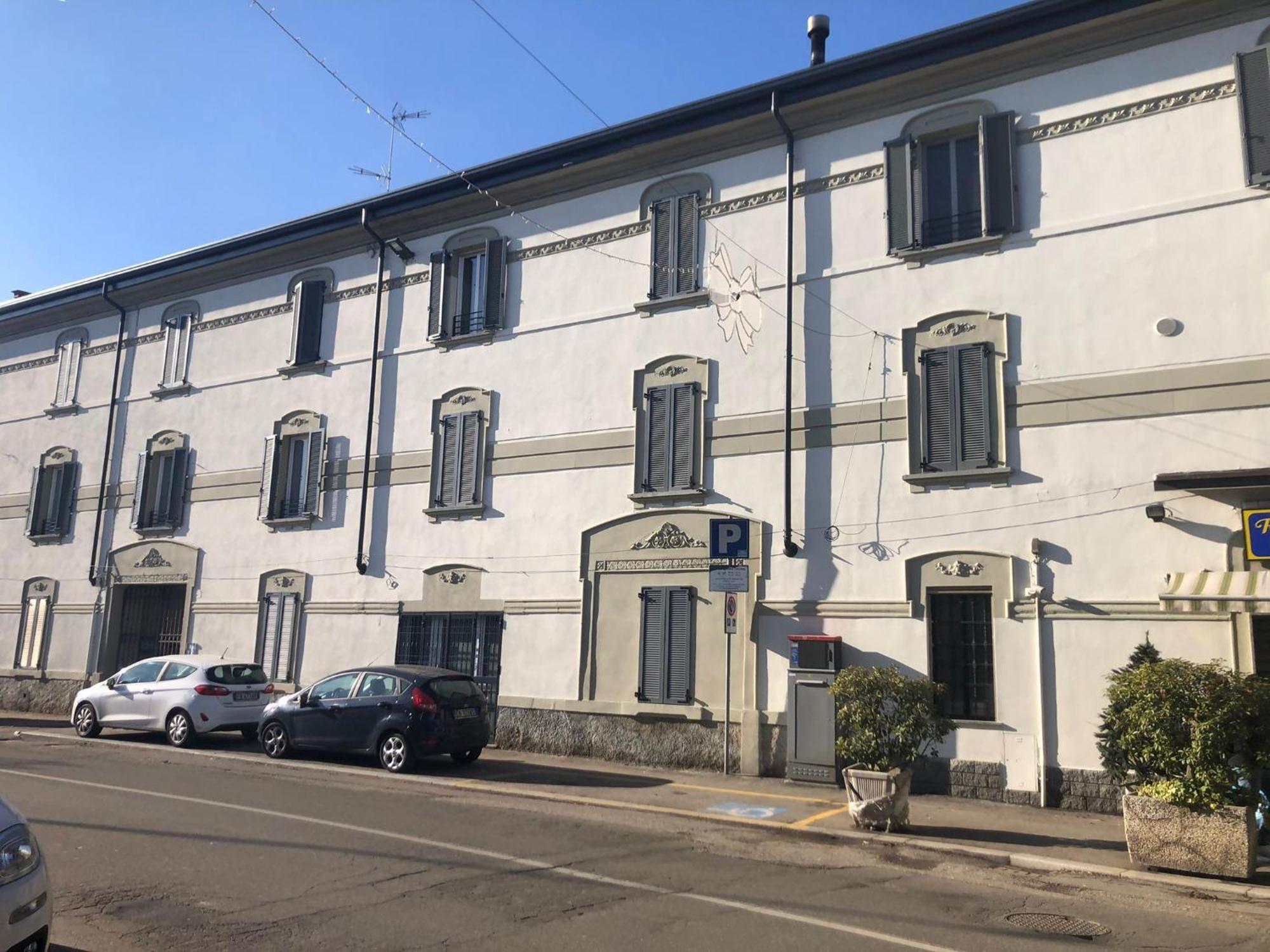L' Appartamento Del Borgo - Parcheggio Riservato パヴィーア エクステリア 写真